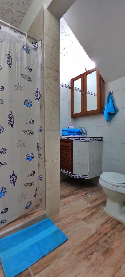Bella Suite Frente Al Aeropuerto Catia La Mar エクステリア 写真