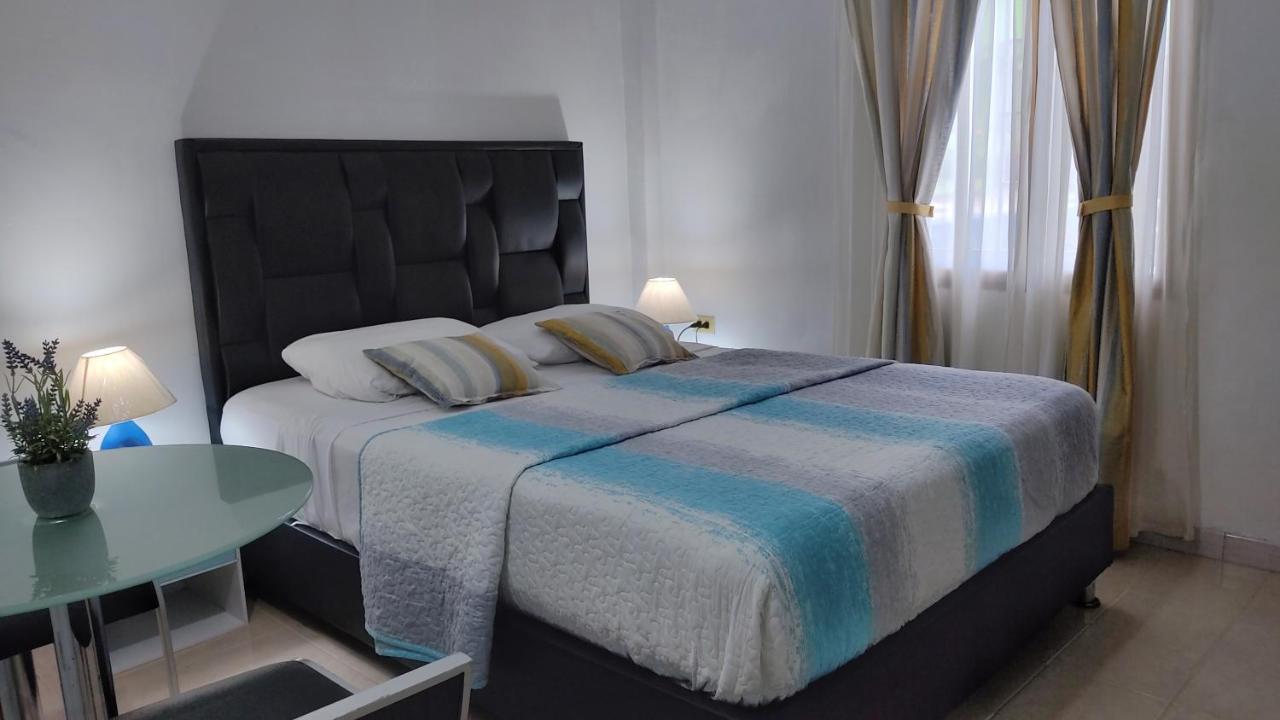 Bella Suite Frente Al Aeropuerto Catia La Mar エクステリア 写真
