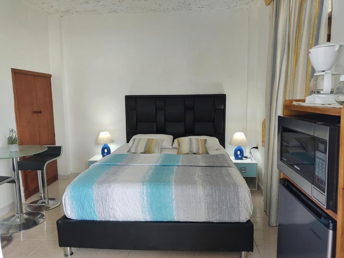 Bella Suite Frente Al Aeropuerto Catia La Mar エクステリア 写真