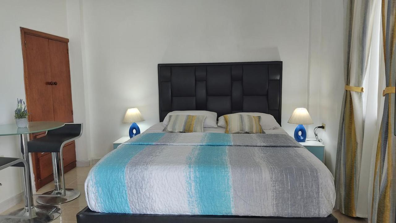 Bella Suite Frente Al Aeropuerto Catia La Mar エクステリア 写真